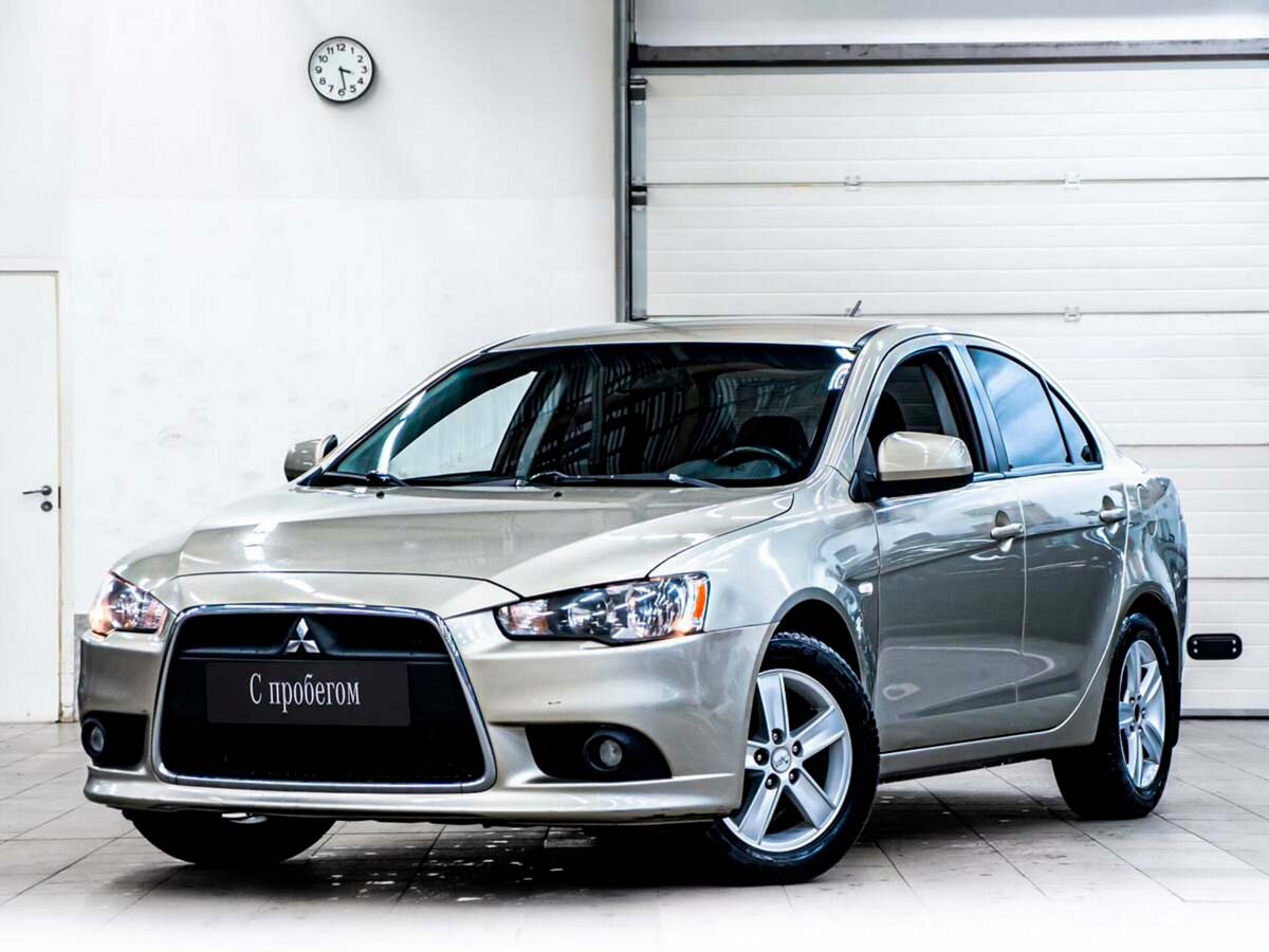 Mitsubishi Lancer