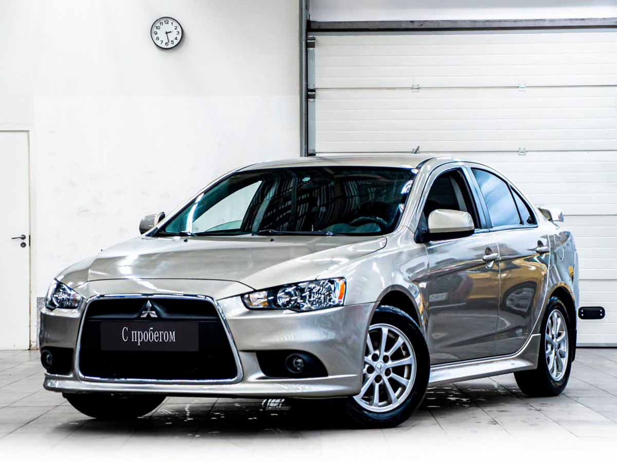 Mitsubishi Lancer