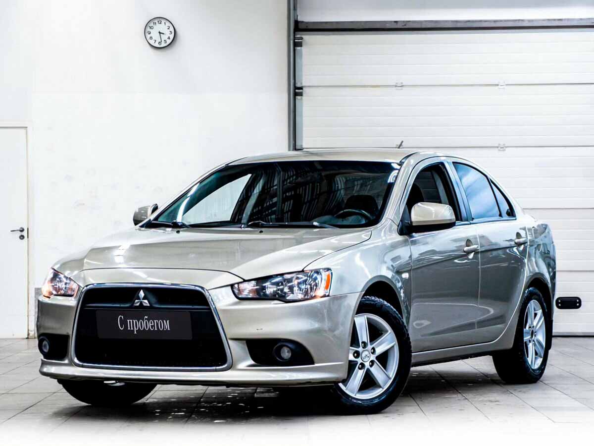 Mitsubishi Lancer